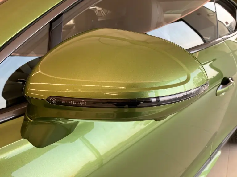 Bentley Continental GT Speed 2024 - Foto live Milano - 15