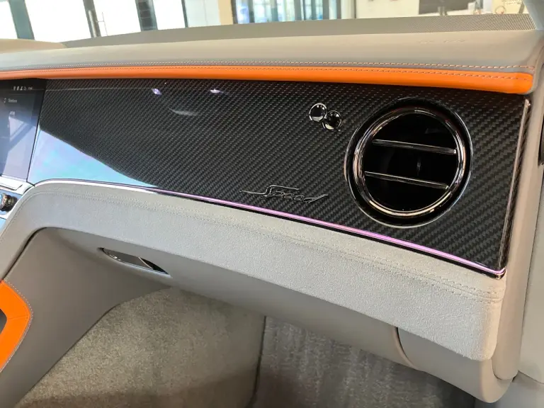 Bentley Continental GT Speed 2024 - Foto live Milano - 25