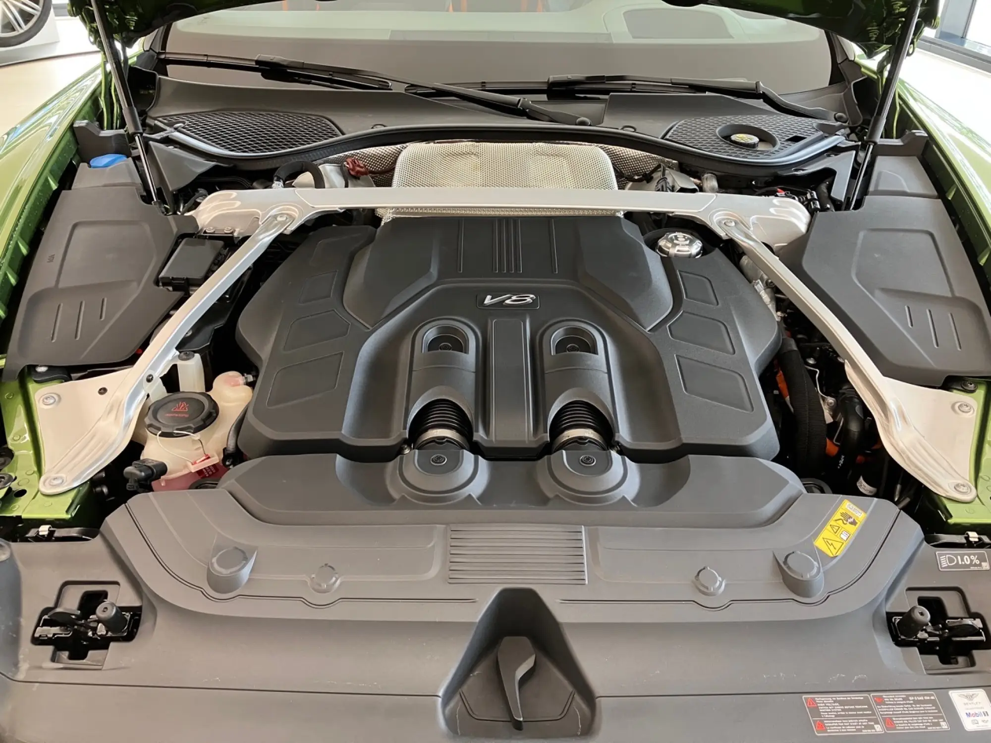 Bentley Continental GT Speed 2024 - Foto live Milano - 32