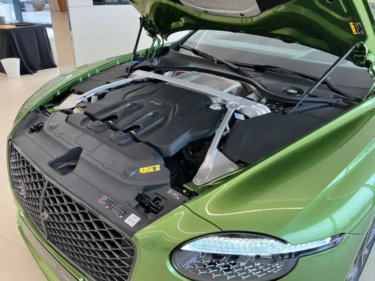 Bentley Continental GT Speed 2024 - Foto live Milano - 33