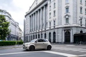 Fiat 500e Giorgio Armani Collectors Edition - Foto ufficiali