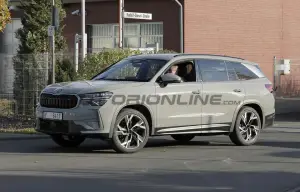 Skoda Kodiaq RS - Foto spia 23-10-2024 - 16