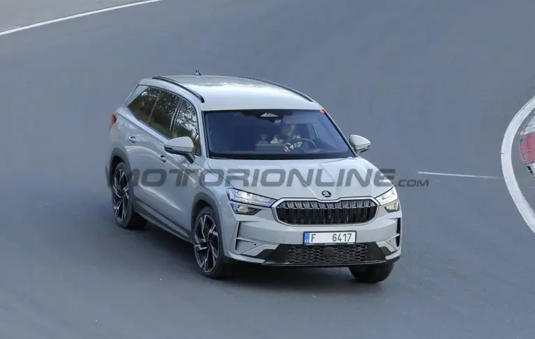 Skoda Kodiaq RS - Foto spia 23-10-2024 - 1