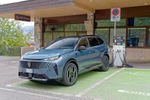 Peugeot E-5008 - Crans-Montana - 15