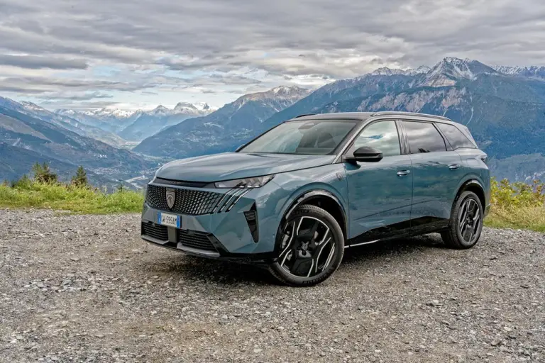 Peugeot E-5008 - Crans-Montana - 19
