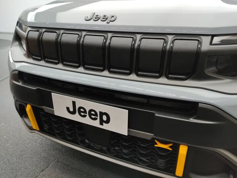 Jeep Avenger 4xe The North Face Edition - Foto live - 7