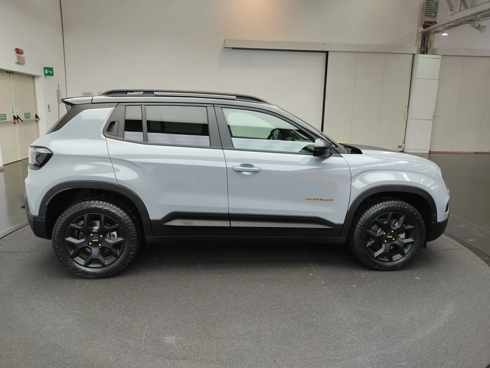Jeep Avenger 4xe The North Face Edition - Foto live - 13