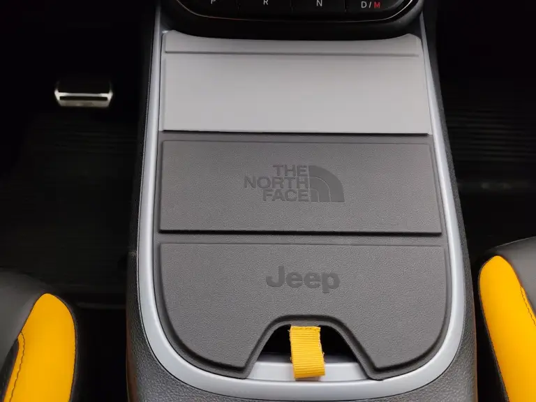 Jeep Avenger 4xe The North Face Edition - Foto live - 46