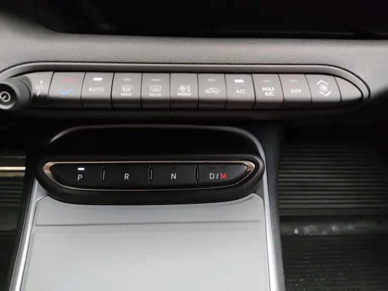 Jeep Avenger 4xe The North Face Edition - Foto live - 37