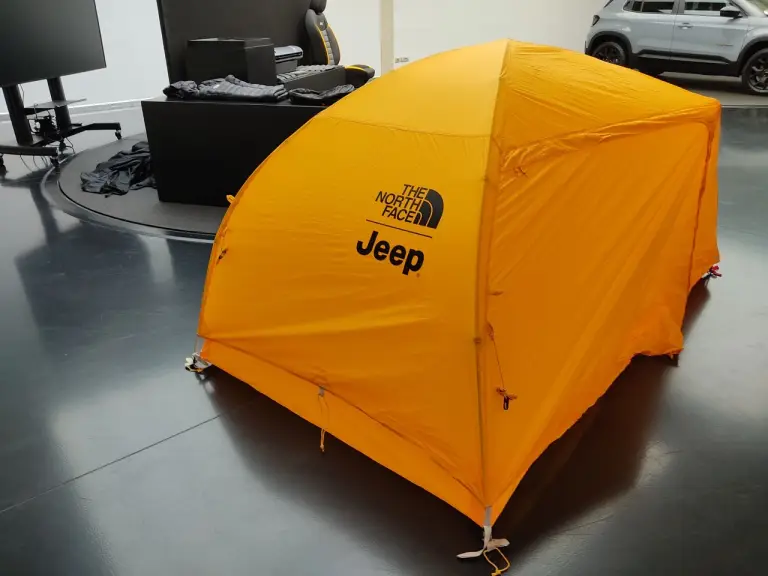 Jeep Avenger 4xe The North Face Edition - Foto live - 45
