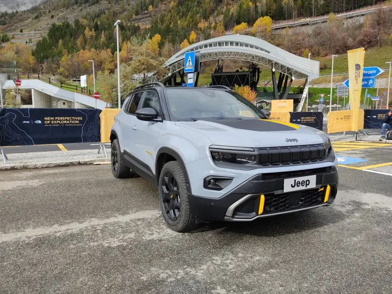 Jeep Avenger 4xe The North Face Edition - Foto live - 53