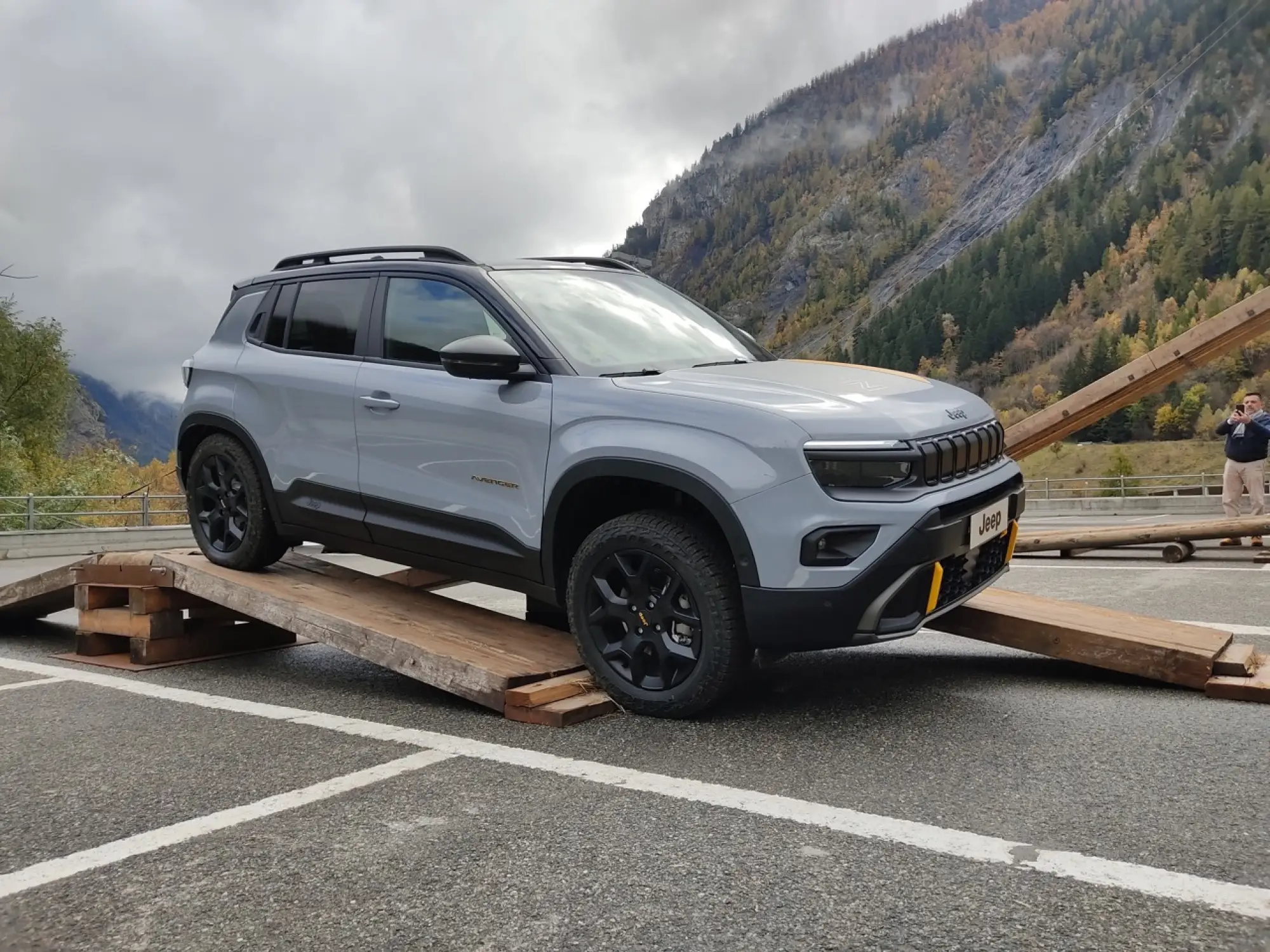 Jeep Avenger 4xe The North Face Edition - Foto live - 65