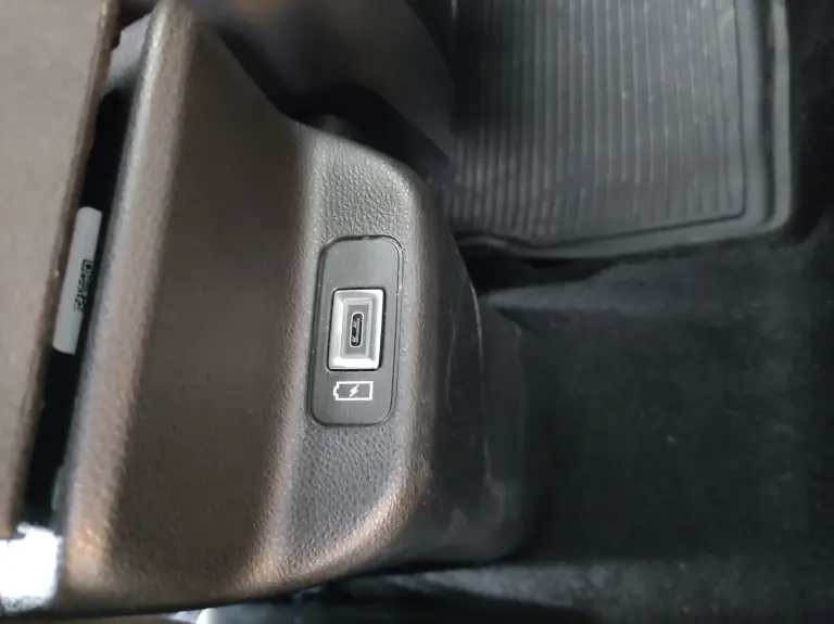Jeep Avenger 4xe The North Face Edition - Foto live - 75