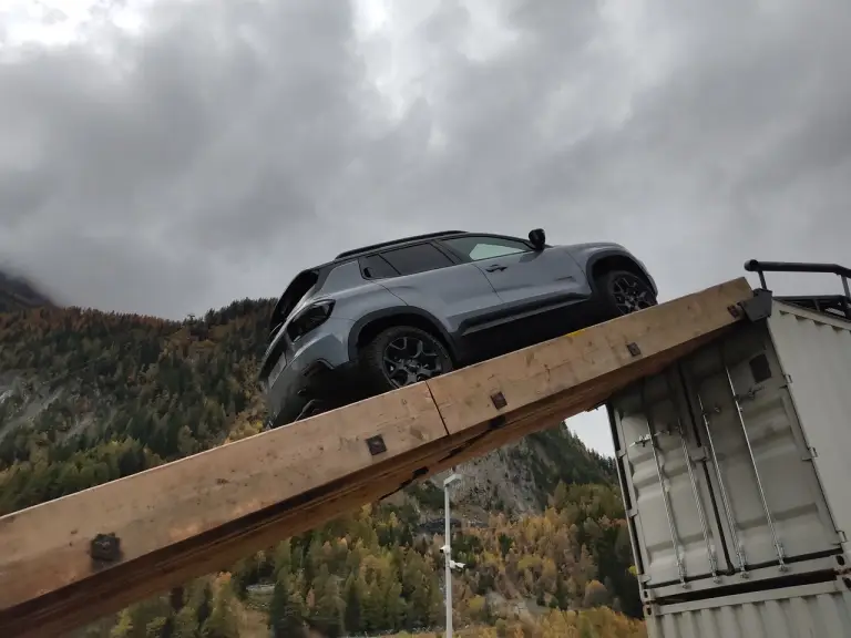 Jeep Avenger 4xe The North Face Edition - Foto live - 78
