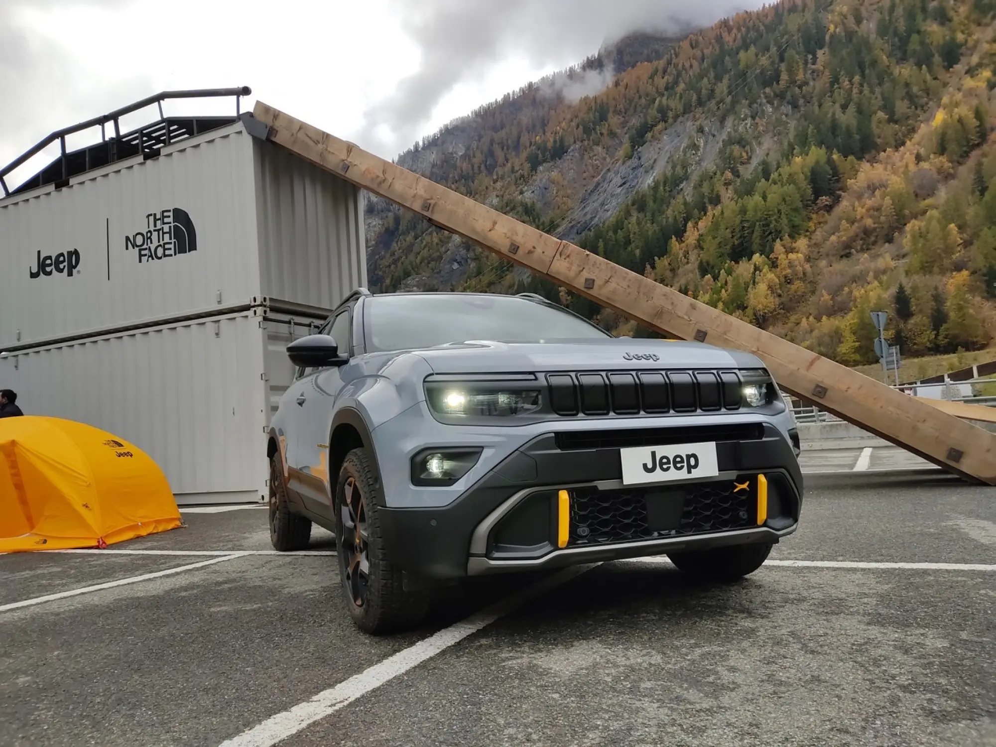 Jeep Avenger 4xe The North Face Edition - Foto live - 87