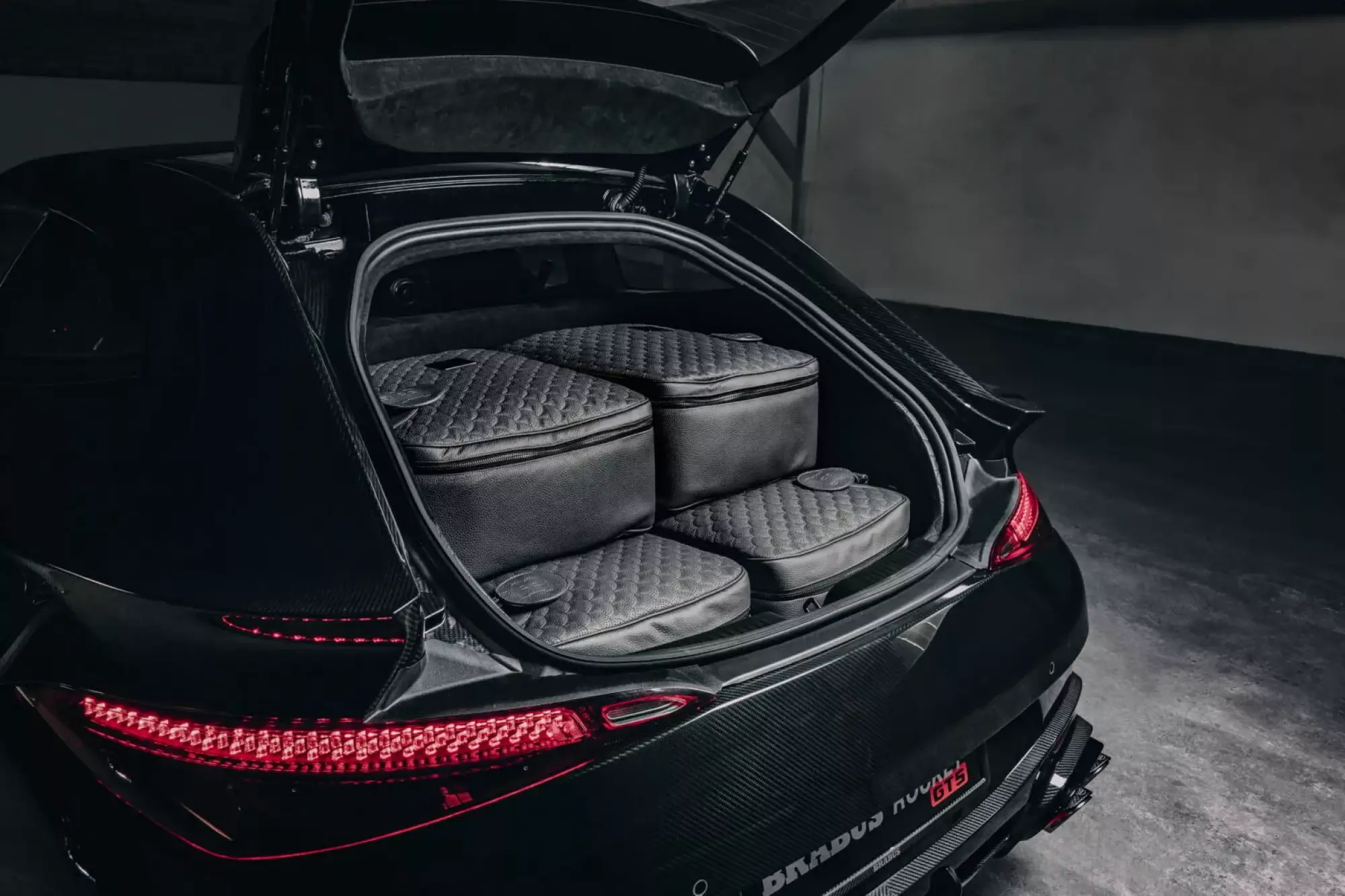 Brabus Rocket GTS - 36