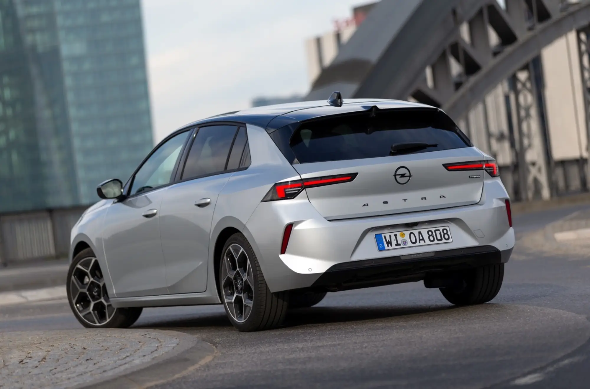 Opel - I modelli ibridi 48V - 4
