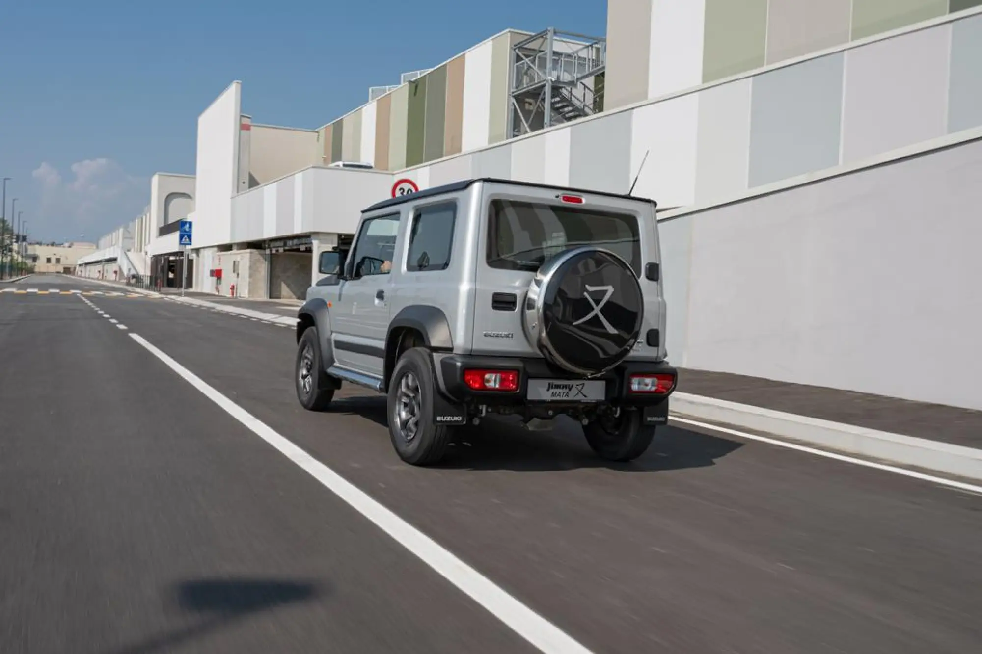 Suzuki Jimny Mata - 42