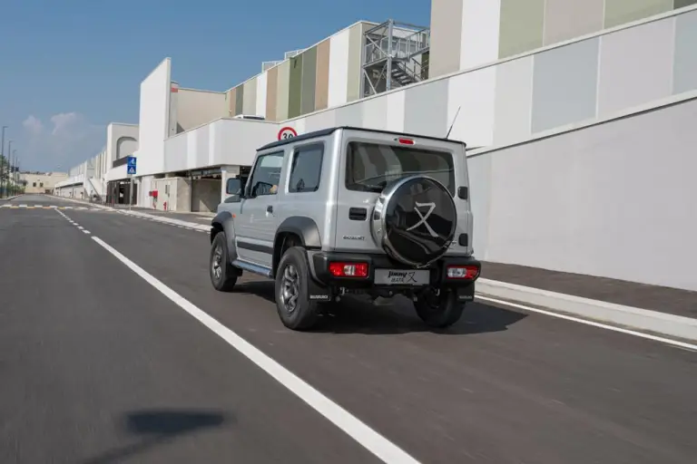 Suzuki Jimny Mata - 42