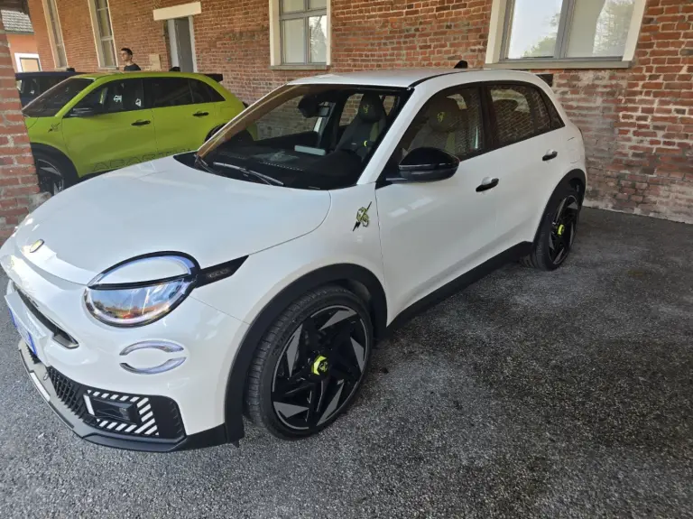 Abarth 600e 2024 - 4