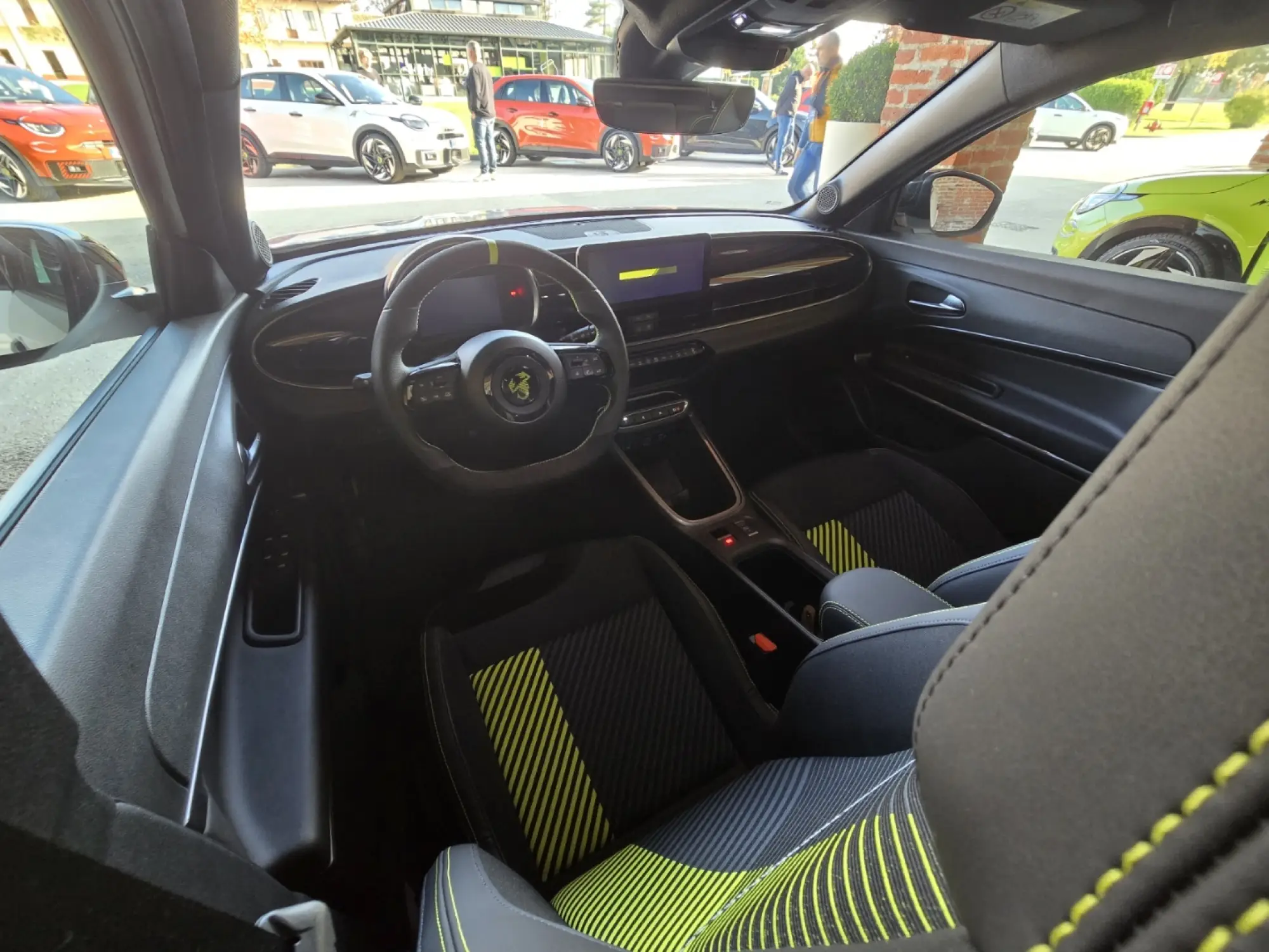 Abarth 600e 2024 - 10