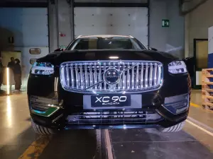 Volvo XC90 Blindata - Foto live Bologna - 12
