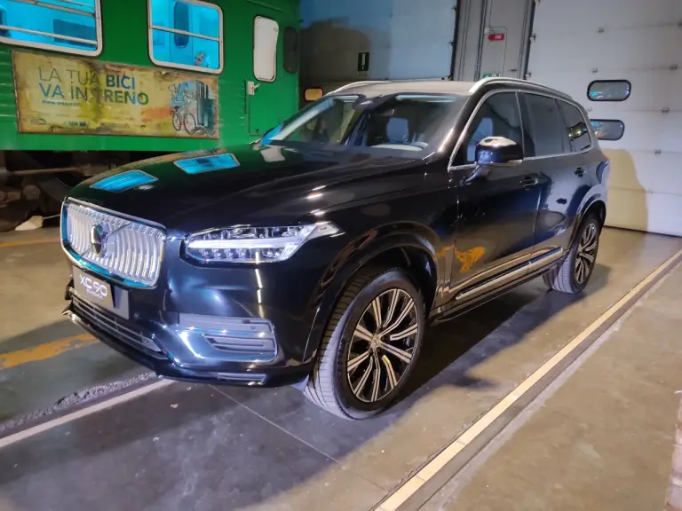 Volvo XC90 Blindata - Foto live Bologna - 16