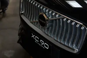 Volvo XC90 Blindata - Foto live Bologna - 23