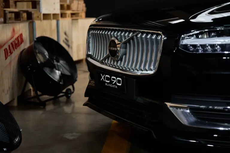 Volvo XC90 Blindata - Foto live Bologna - 31