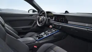 Porsche nuova 911 Carrera T - 13