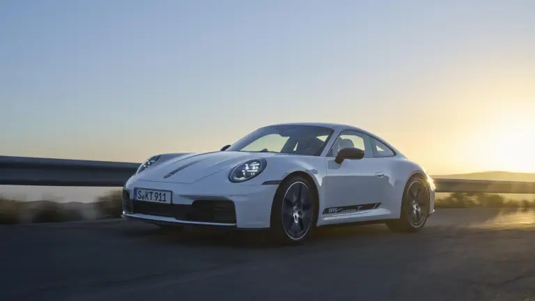Porsche nuova 911 Carrera T - 1