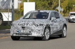 Mercedes GLC EV - Foto spia 31-10-2024