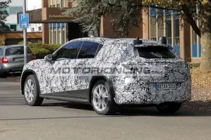 Mercedes GLC EV - Foto spia 31-10-2024
