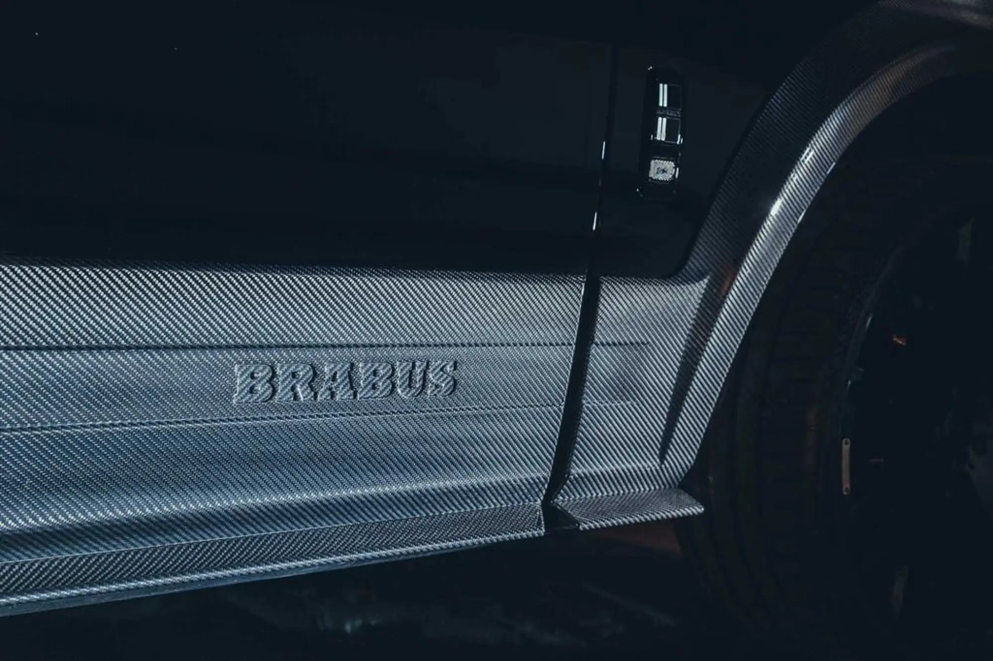 Brabus 700 Blue Sky - 21