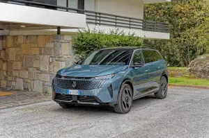 Peugeot e-5008 - Leukerbad