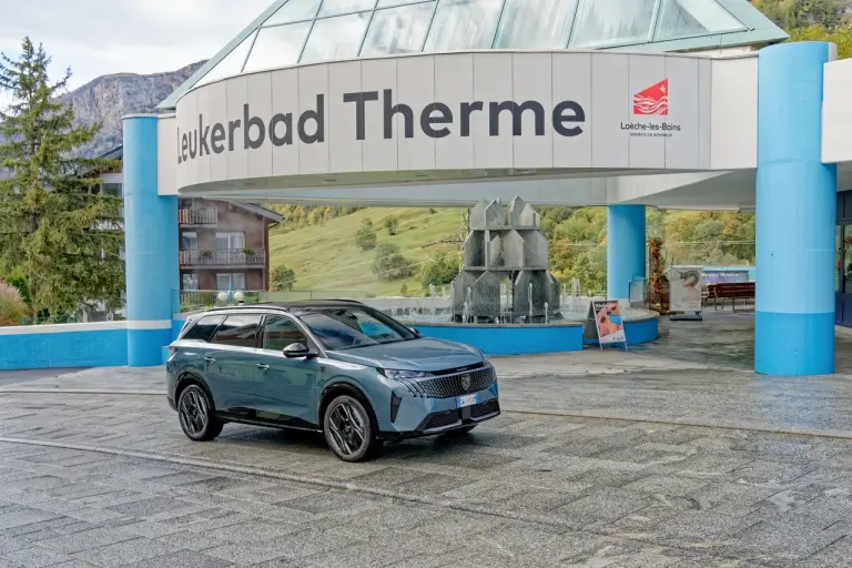 Peugeot e-5008 - Leukerbad - 10