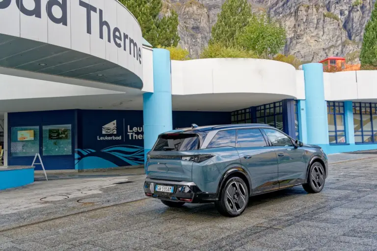 Peugeot e-5008 - Leukerbad - 5