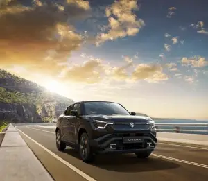 Suzuki e Vitara - Foto ufficiali - 10