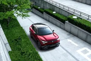 Suzuki e Vitara - Foto ufficiali - 7