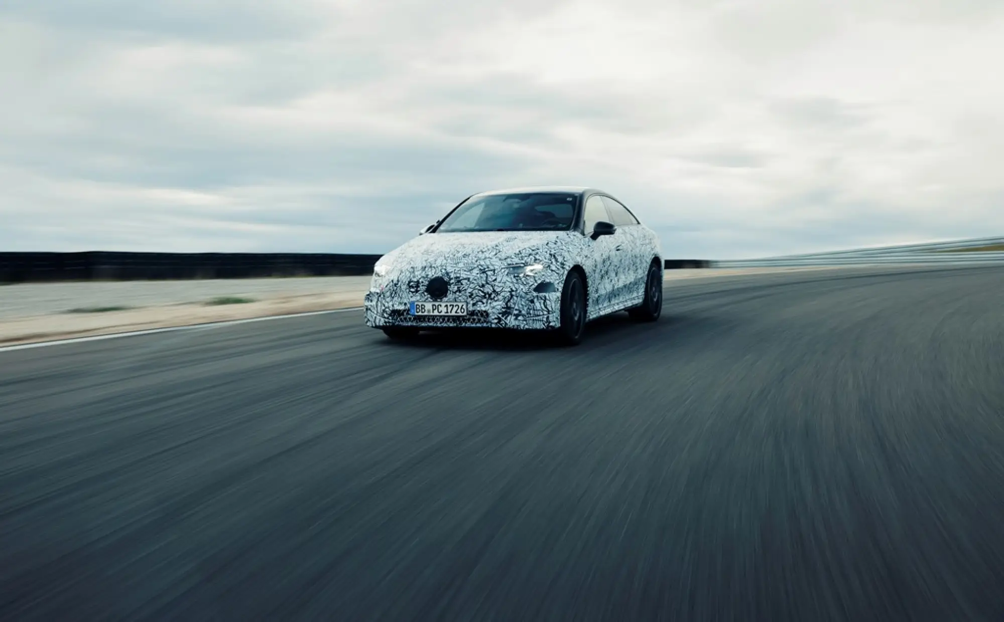 Mercedes CLA 2025 - Teaser - 1