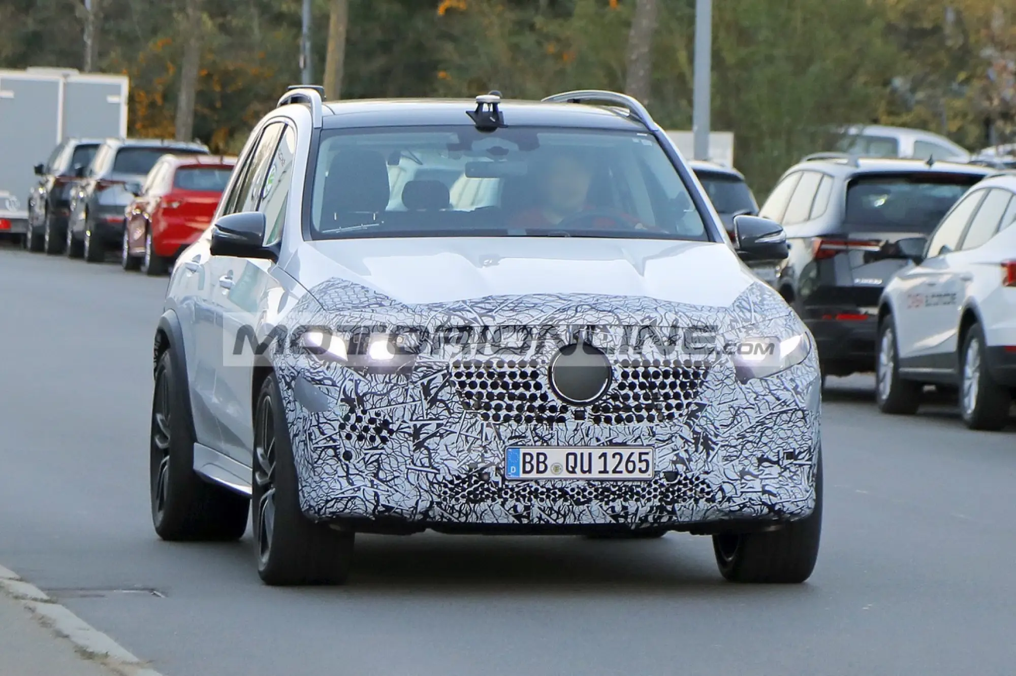 Mercedes GLE 2025 - Foto spia 6-11-2024 - 2