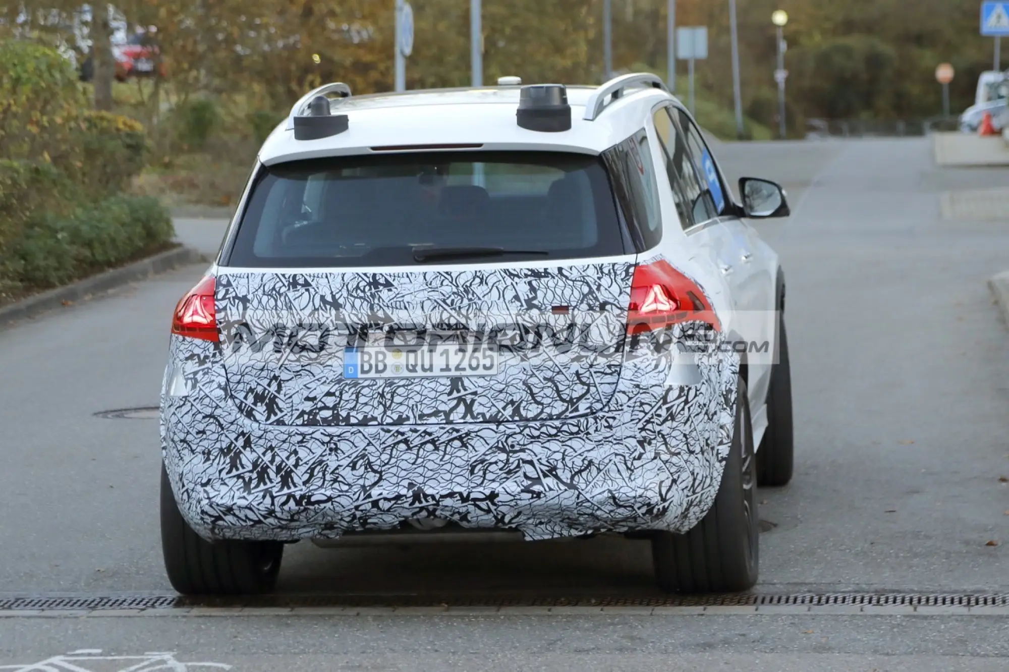 Mercedes GLE 2025 - Foto spia 6-11-2024 - 12