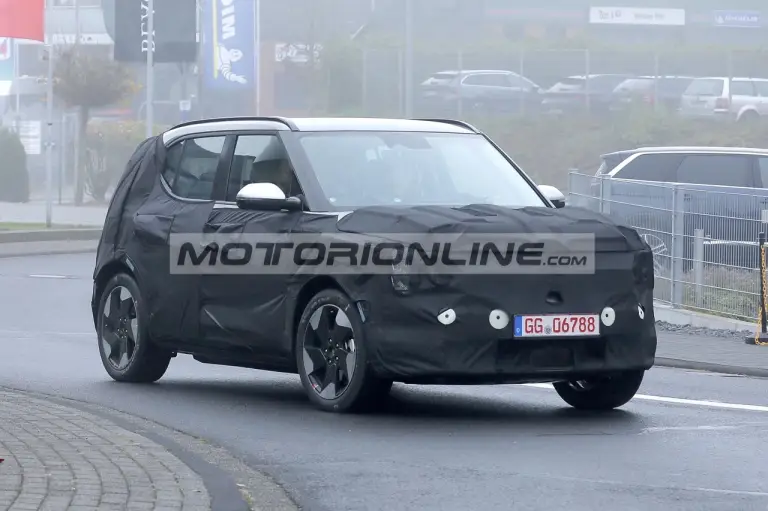 Kia EV2 - Foto spia 7-11-2024 - 6