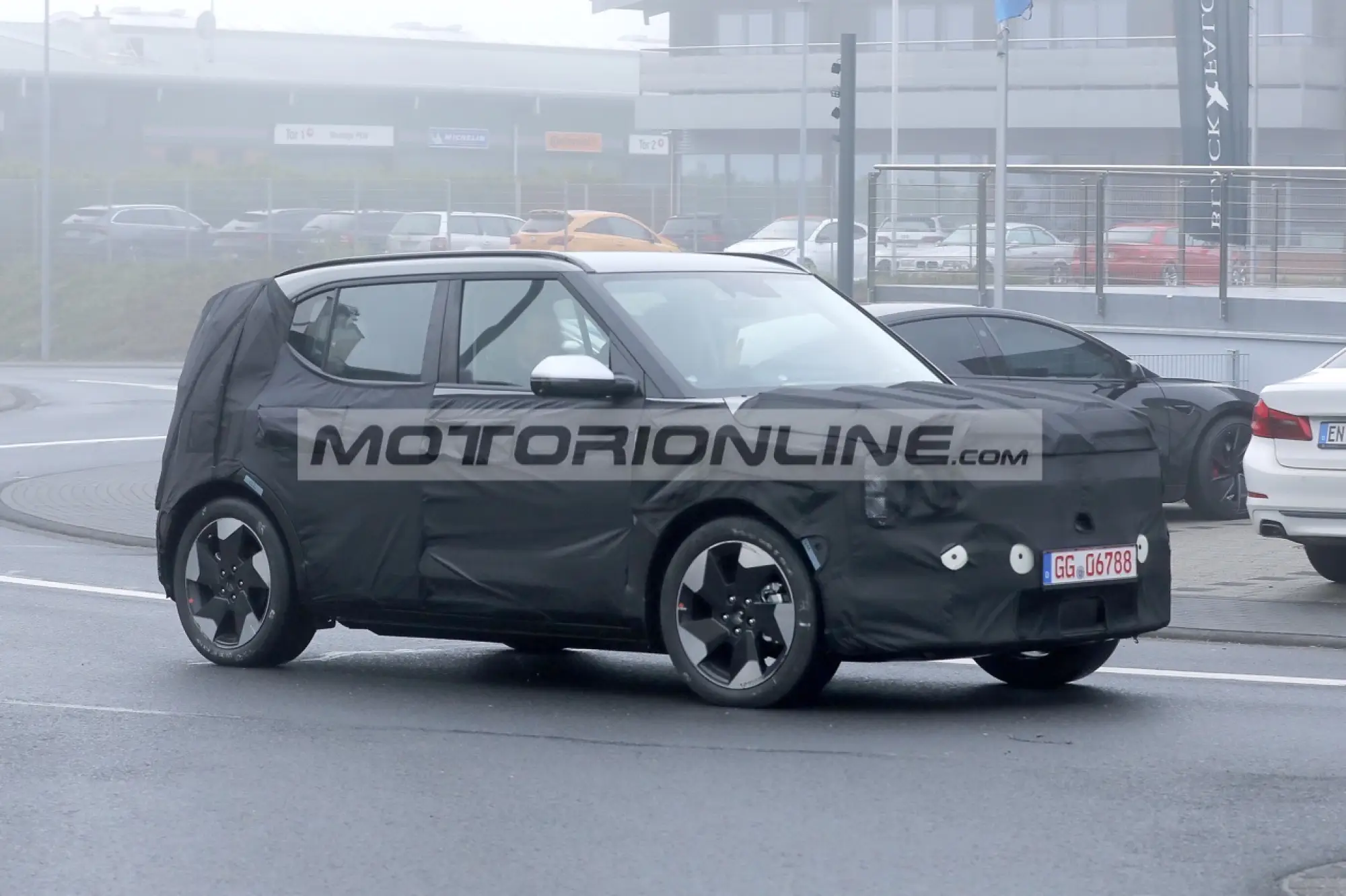 Kia EV2 - Foto spia 7-11-2024 - 4