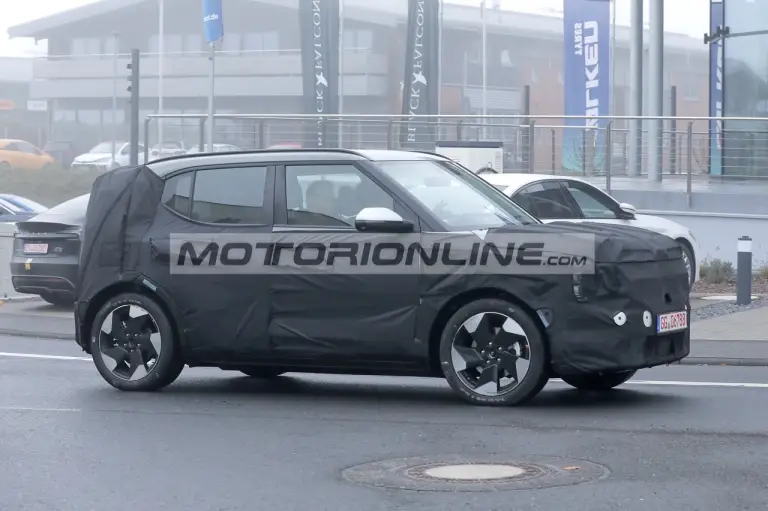 Kia EV2 - Foto spia 7-11-2024 - 2