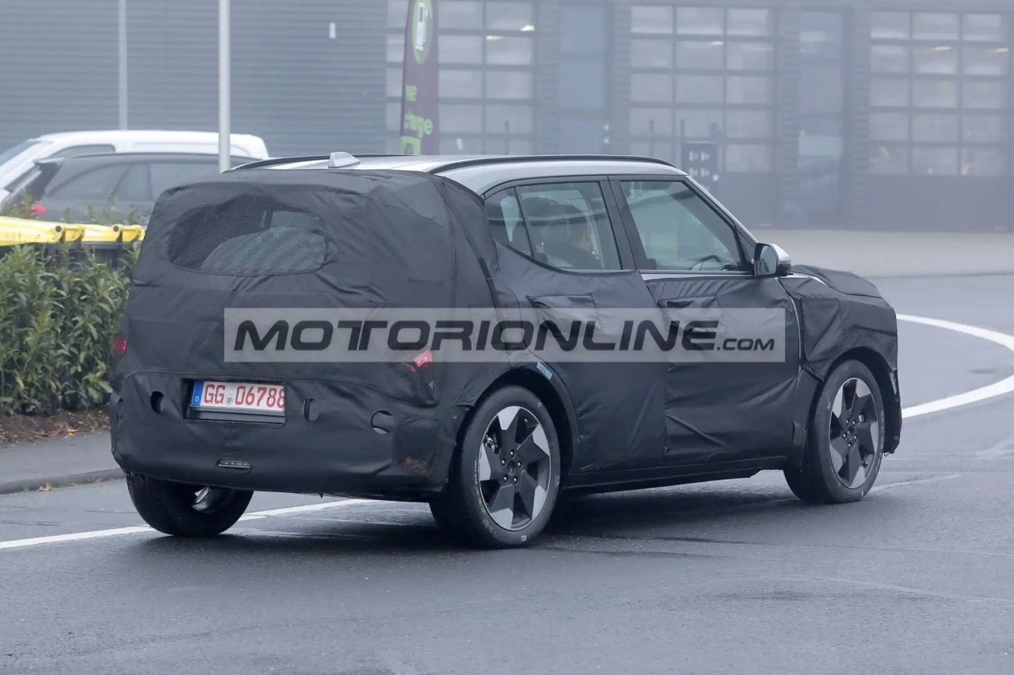 Kia EV2 - Foto spia 7-11-2024 - 9