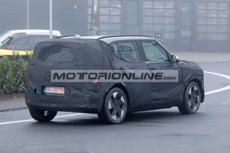 Kia EV2 - Foto spia 7-11-2024 - 9