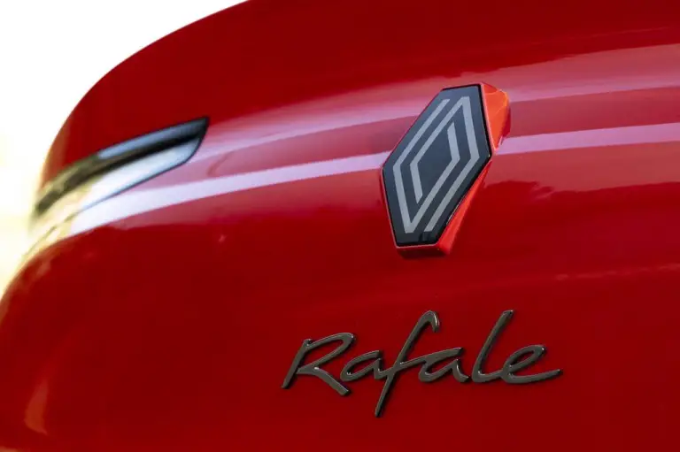 Renault Rafale E-Tech 4x4 - 103
