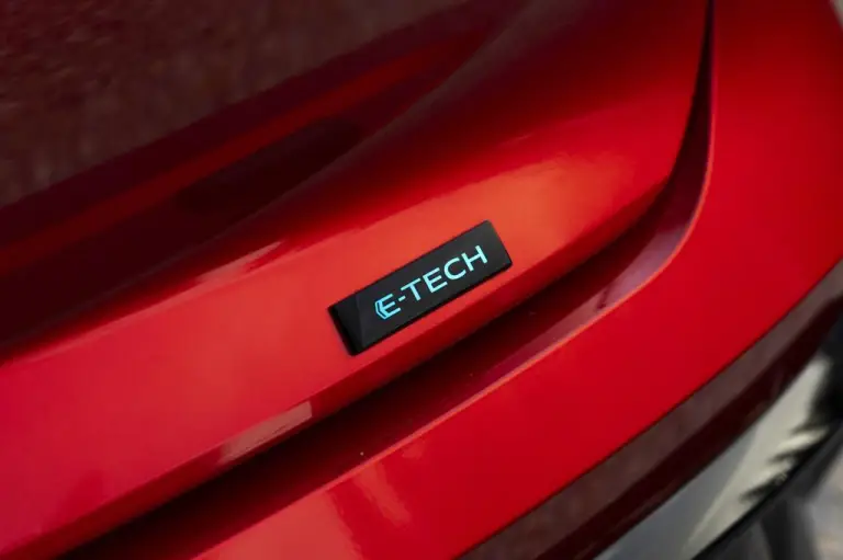 Renault Rafale E-Tech 4x4 - 107