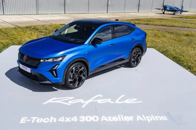 Renault Rafale E-Tech 4x4 - 123